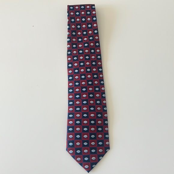 Pfizer Men’s All Silk Necktie - Red & Navy - Picture 3 of 7